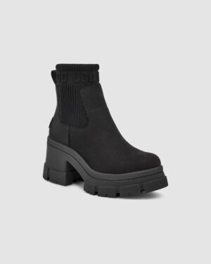 Women Brooklyn Chelsea Boots In Black