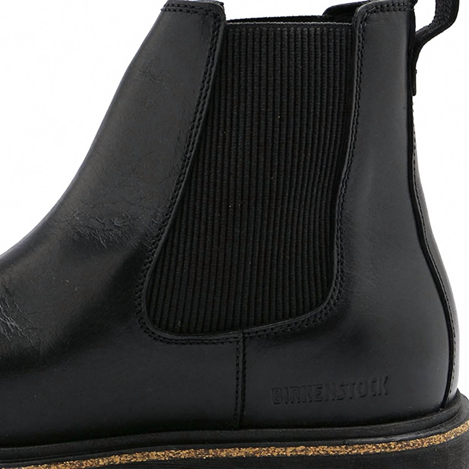 Women's Highwood Slip On Chukka Boots In Black - Image 4