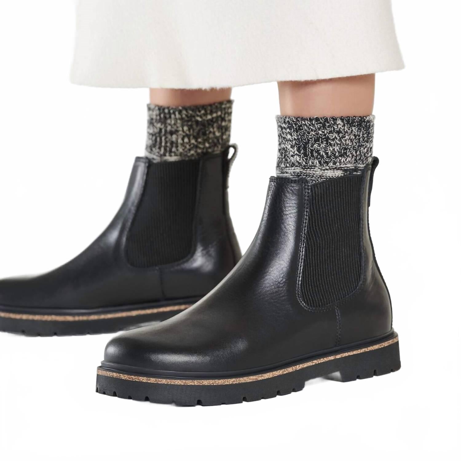 Women's Highwood Slip On Chukka Boots In Black - Image 5