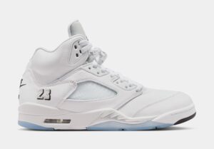 Air Jordan 5 Retro OG White Metallic Mens Lifestyle Shoes (White/Metallic Silver/Black)