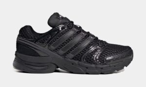 Adistar Control 5 Mens Running Shoes (Black/Black)
