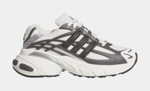 Adistar XLG 2.0 Grade School Running Shoes (Cloud White/Core Black)