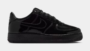 Air Force 1 Low Patent Leather Grade School Lifestyle Shoes (Black)