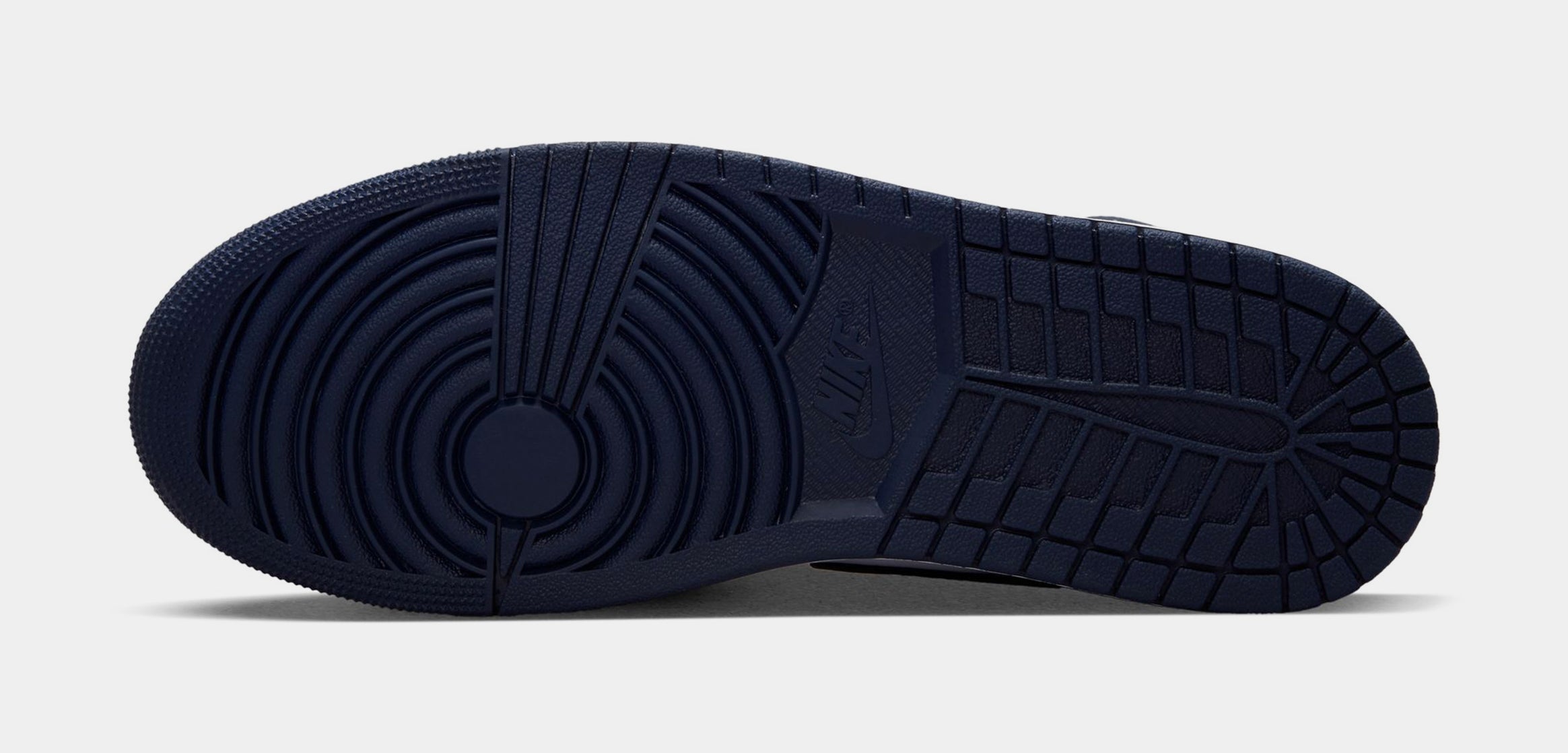 Air Jordan 1 Mid Obsidian Mens Lifestyle Shoes (Obsidian/Obsidian/White/Grey Fog) - Image 4