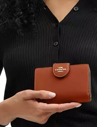 Coach Medium Corner Zip Wallet - Image 3