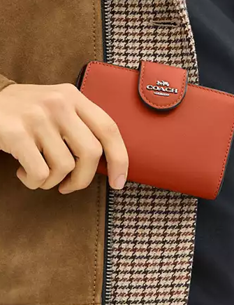 Coach Medium Corner Zip Wallet - Image 2