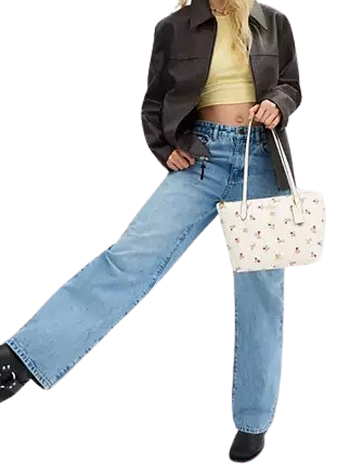 Coach Fiona Zip Tote Bag With Heart Print - Image 2