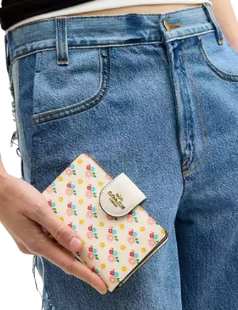 Coach Medium Corner Zip Wallet With Floral Print - Image 2