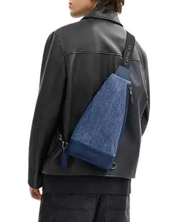 Coach Dominic Sling Pack - Image 4