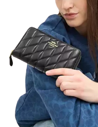 Coach Medium Id Zip Wallet With Quilting - Image 3