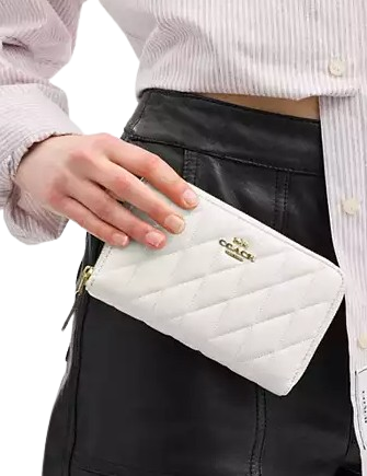 Coach Medium Id Zip Wallet With Quilting - Image 3