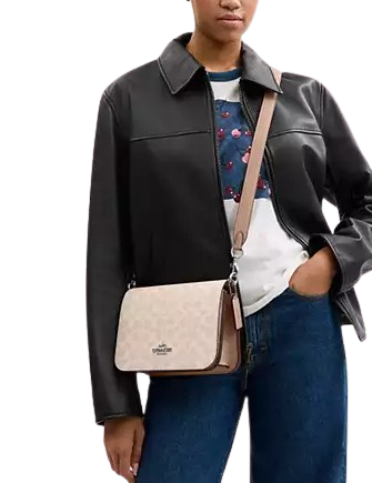 Coach Quinn Bag In Signature Canvas - Image 4