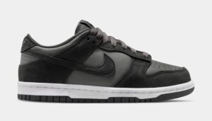 Dunk Low SE Grade School Lifestyle Shoes (Medium Ash/Black/White)