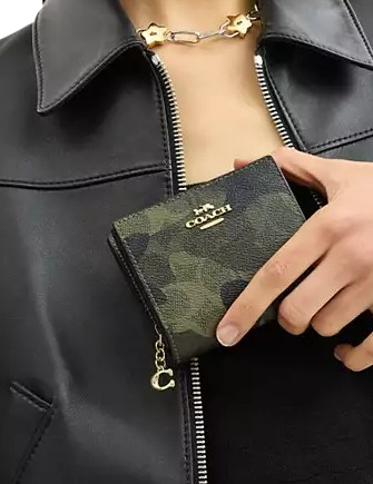 Coach Snap Wallet In Signature Camo Print - Image 4