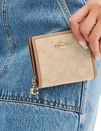 Coach Snap Wallet With Signature Canvas - Image 3