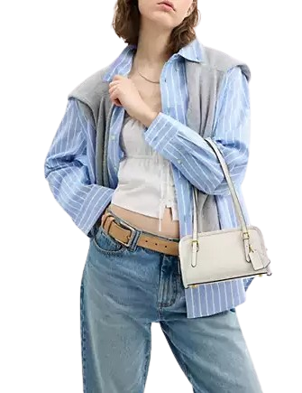 Coach Swing Zip Bag 20 - Image 4