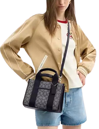 Coach Smith Tote Bag 24 In Signature Jacquard - Image 2