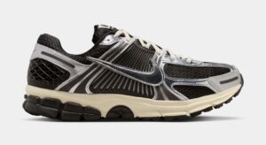 Zoom Vomero 5 Mens Running Shoes (Black/Chrome/Metallic Silver)