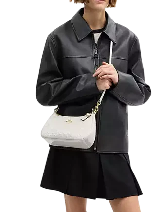 Coach Teri Shoulder Bag In Signature Leather With Heart Charm - Image 4