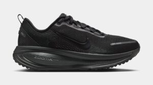 Vomero 18 Womens Running Shoes (Black/Black/Dark Smoke Grey/Light Smoke Grey)