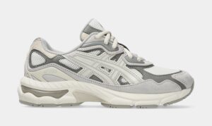 Gel NYC Grade School Running Shoes (Cream/Oyster Grey)