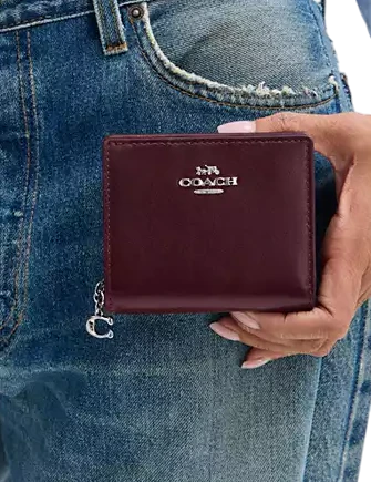 Coach Boxed Snap Wallet And Picture Frame Bag Charm - Image 2
