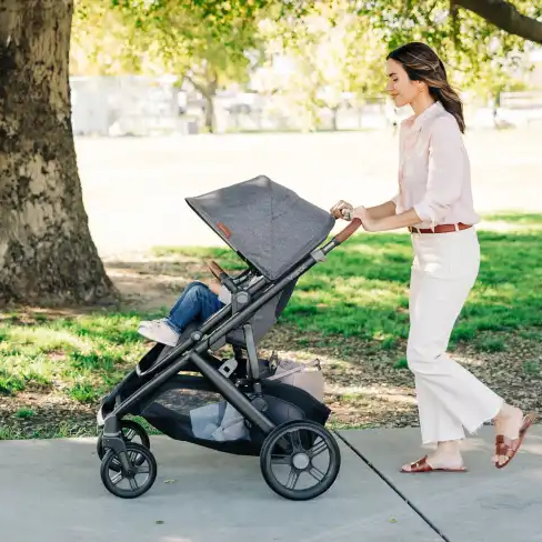 Uppababy Vista V3 Stroller - Image 11
