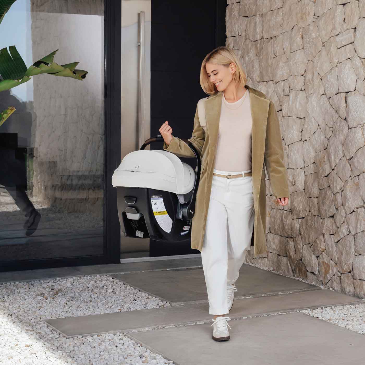 Romer Juni Infant Car Seat - Image 33