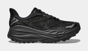 Stinson 7 Mens Running Shoes (Black/Black)