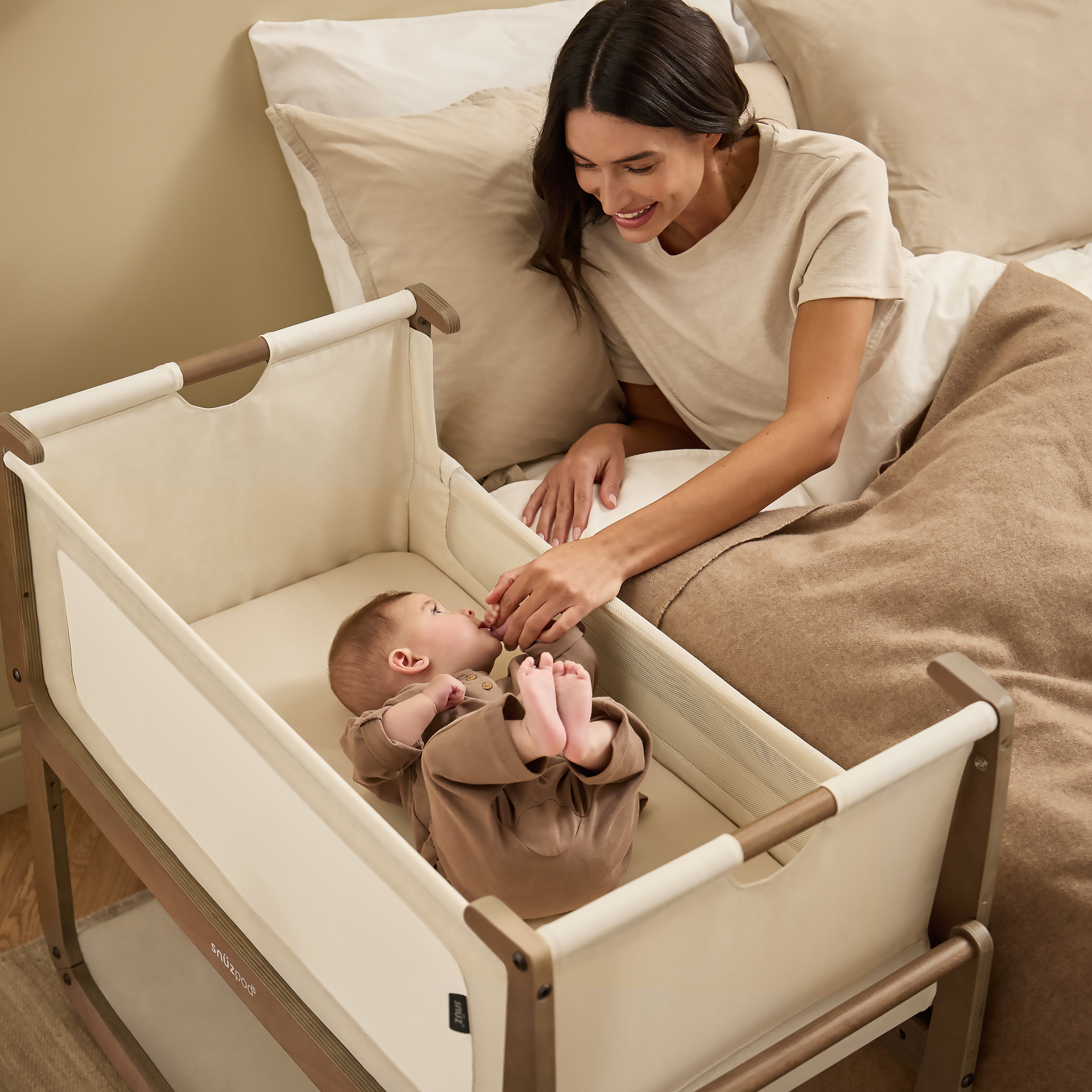 Snuz SnuzPod 5 Bedside Bassinet - Image 8