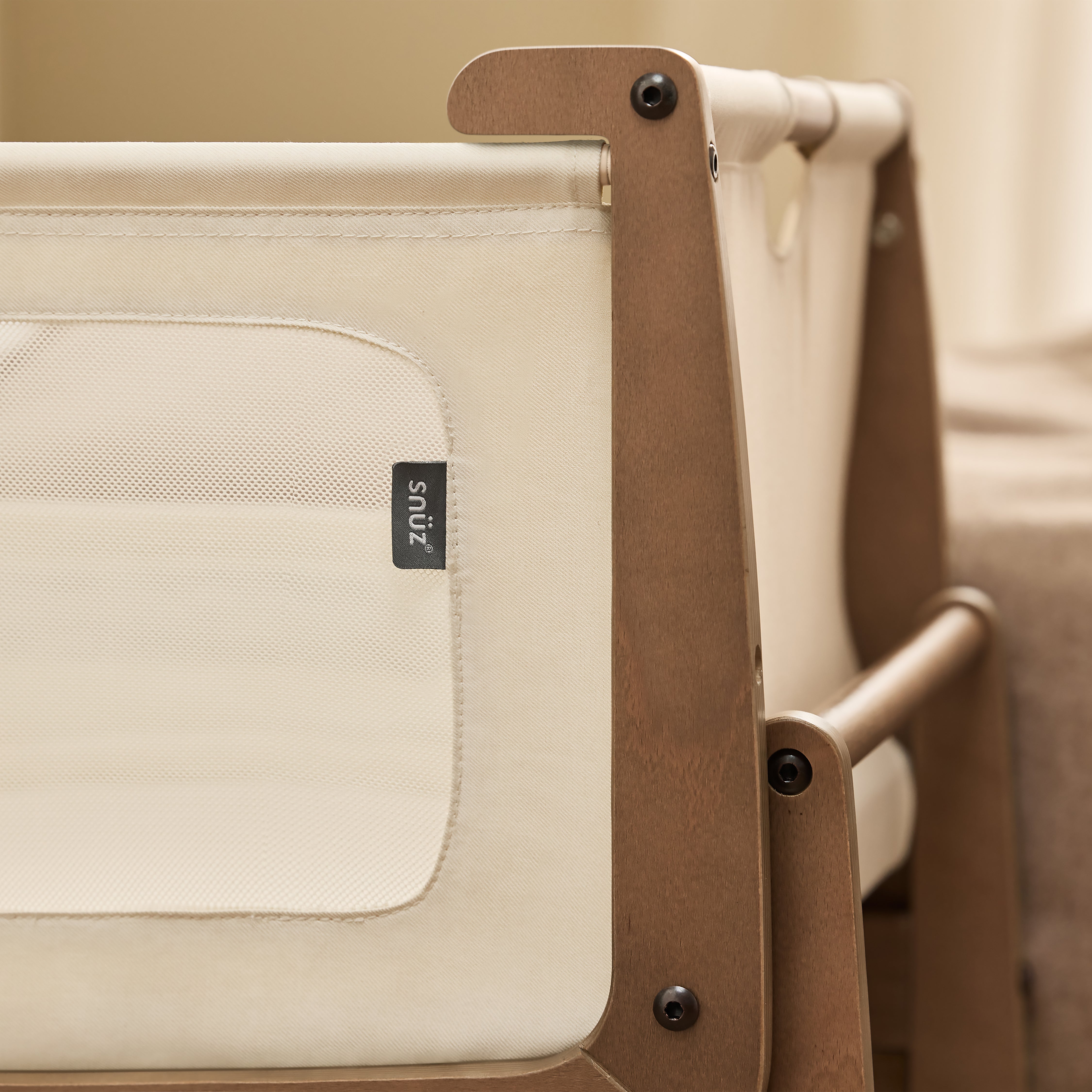 Snuz SnuzPod 5 Bedside Bassinet - Image 12
