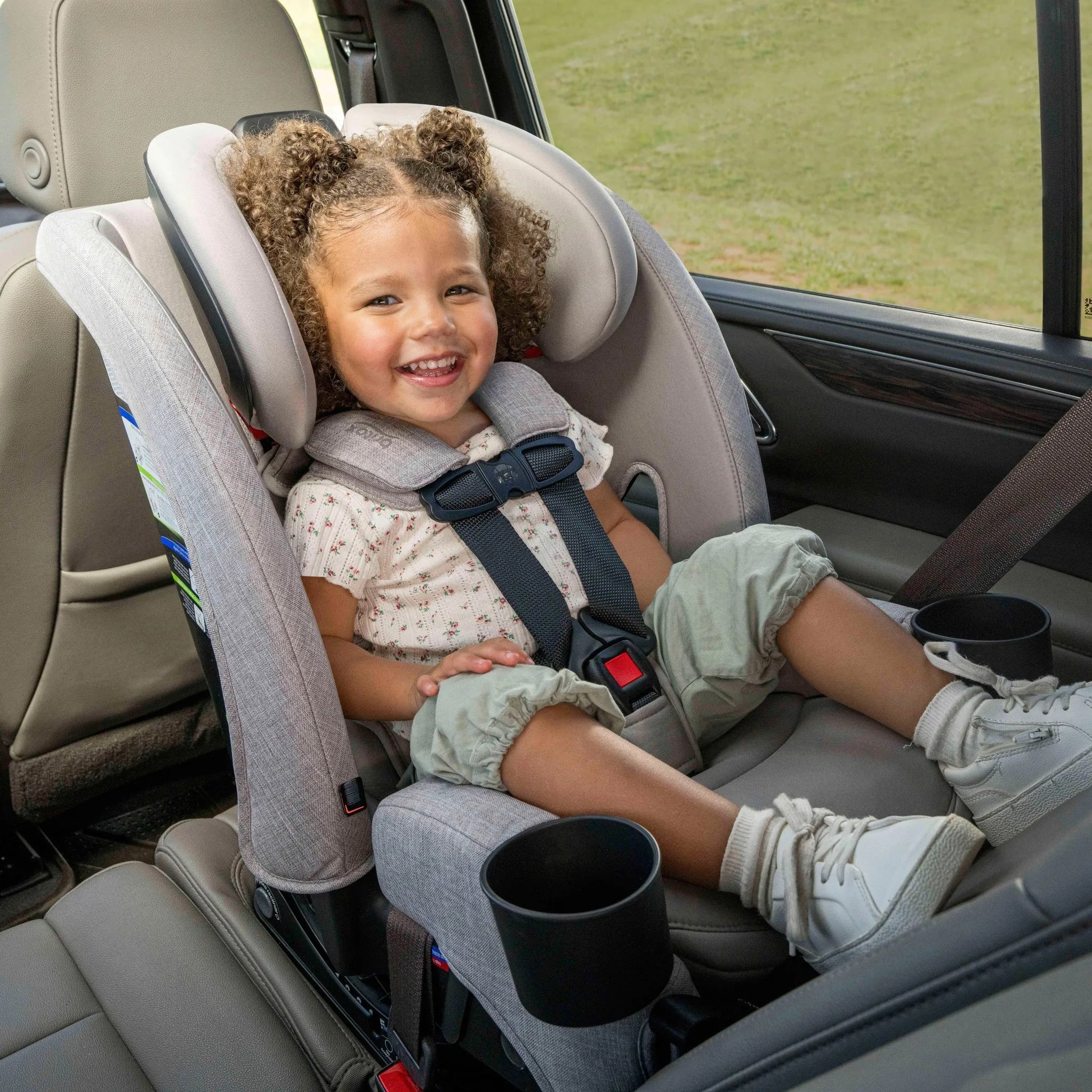 One4Life Slim All-in-One Convertible Car Seat - Raven Black - Image 12