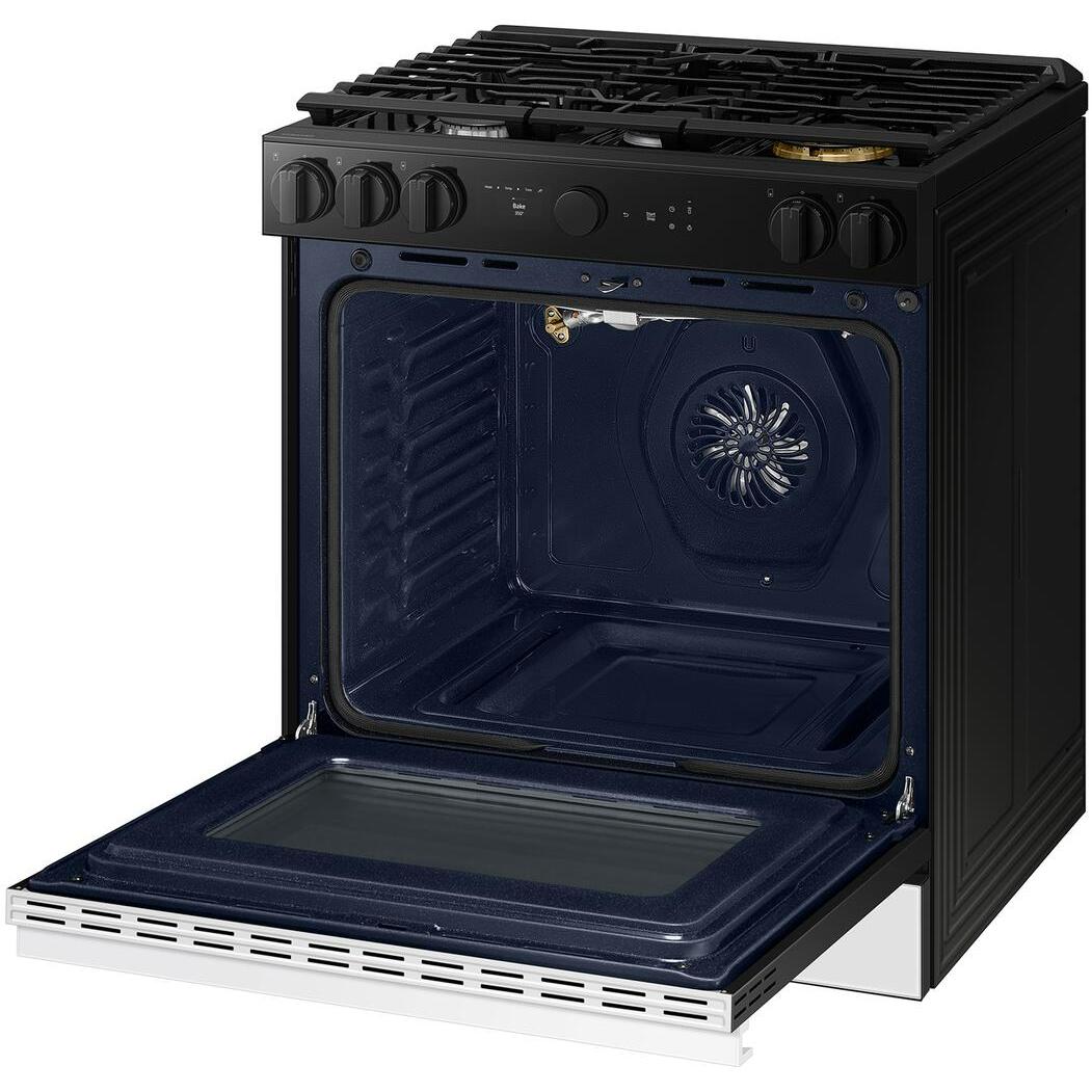 Samsung 6.0 cu. ft. Bespoke Smart Slide-In Gas Range NSG6DB870012/AA - Image 3