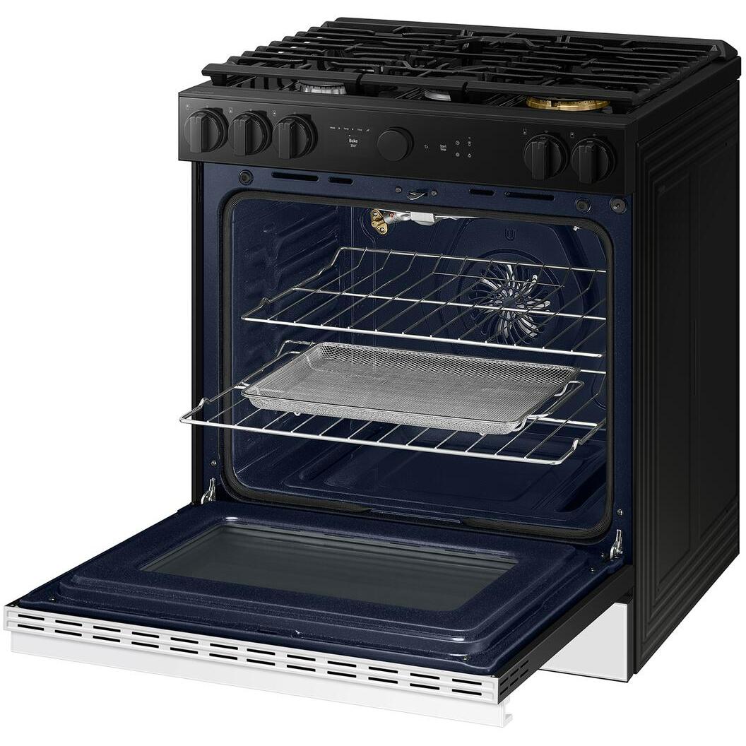 Samsung 6.0 cu. ft. Bespoke Smart Slide-In Gas Range NSG6DB870012/AA - Image 4