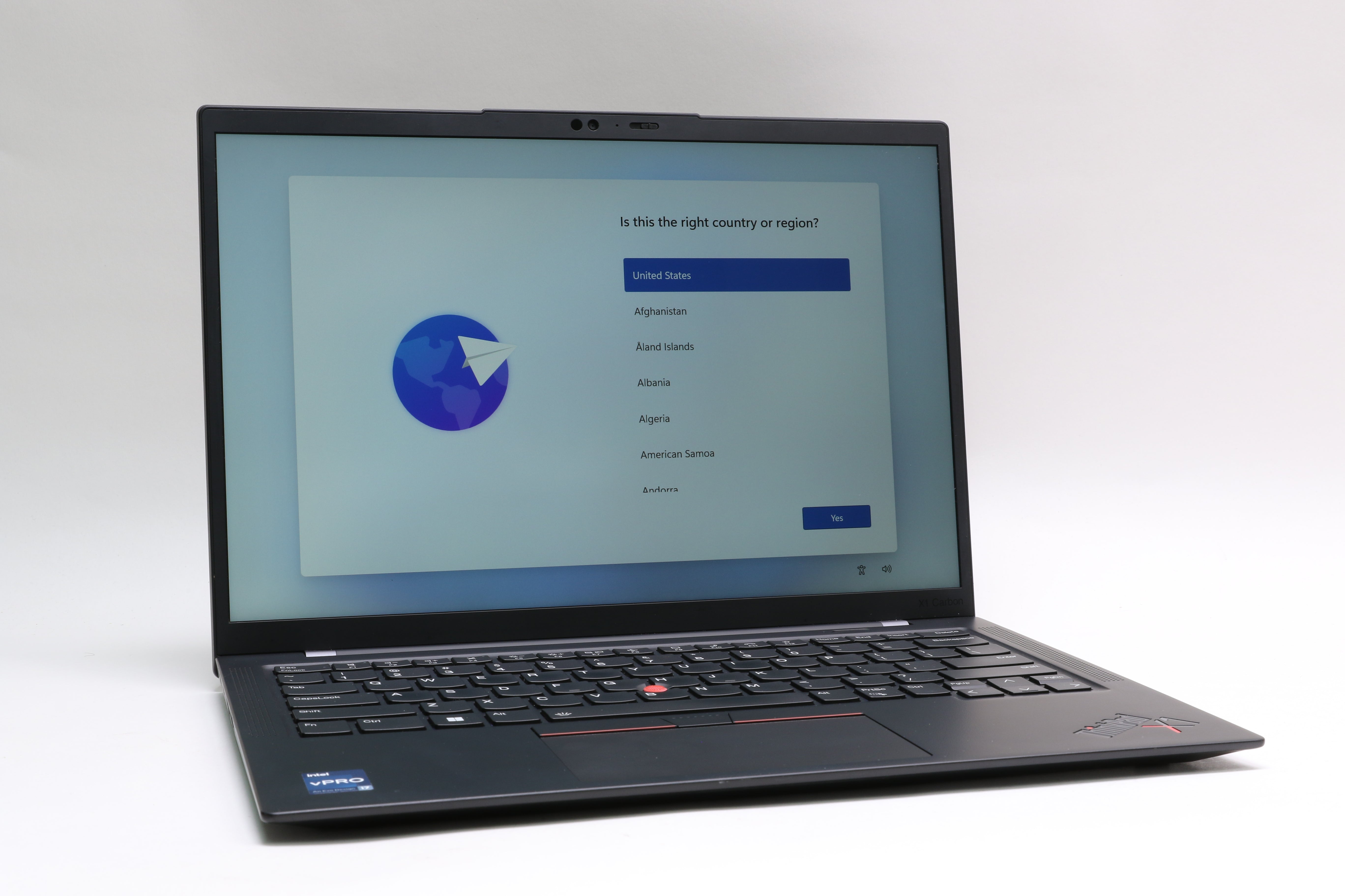 14" WUXGA Lenovo ThinkPad X1 Carbon Gen 11, i7-1365U, 32GB, 512GB SSD