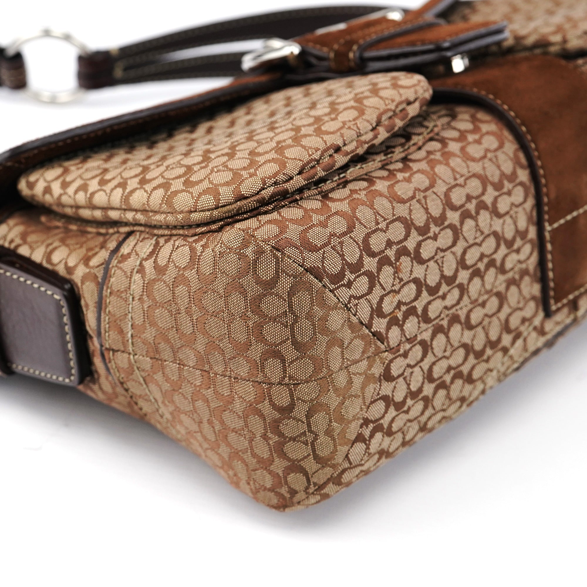 1463 Beige Suede Signature C Soho Shoulder Bag - Image 10