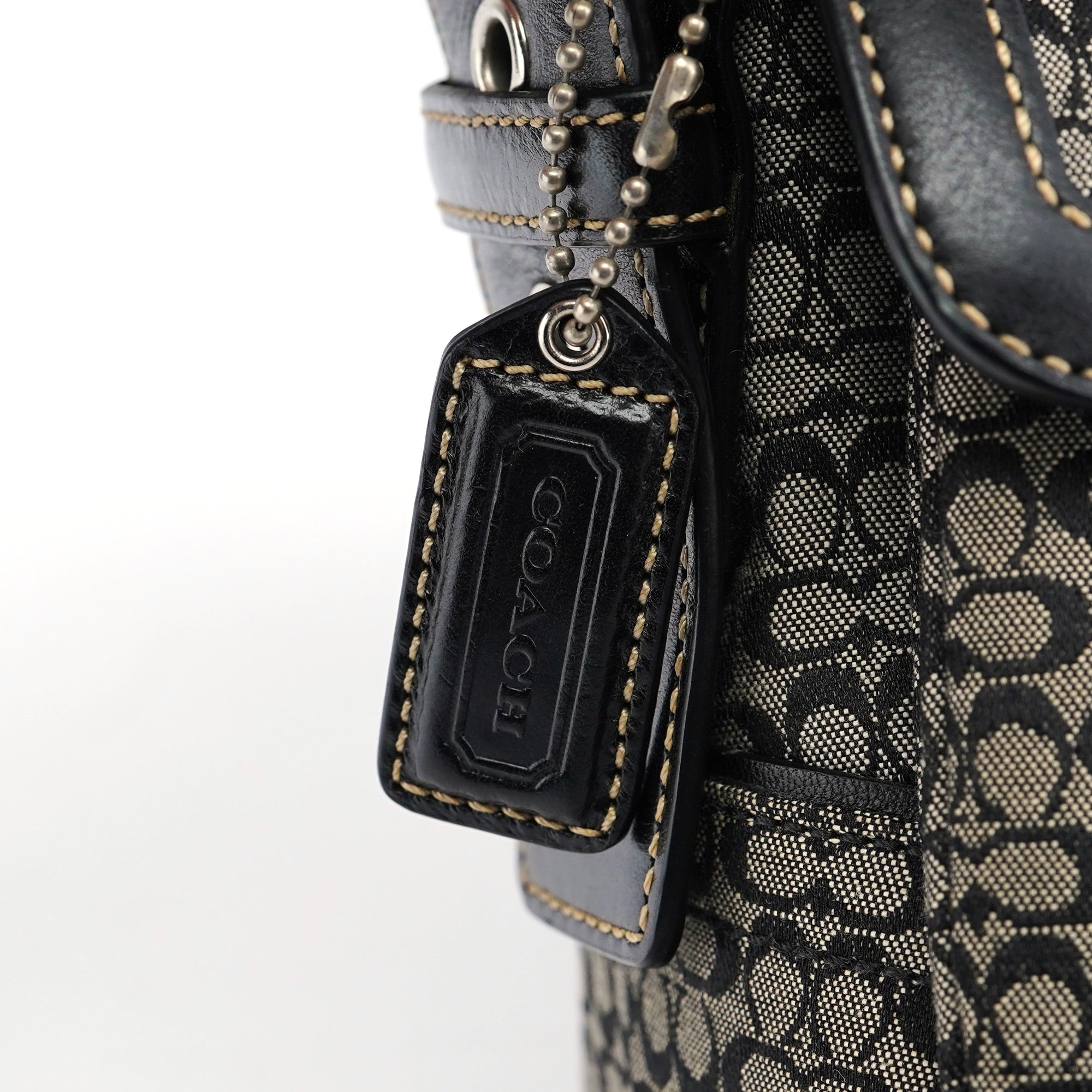 1463 Signature C Soho Shoulder Bag - Image 9