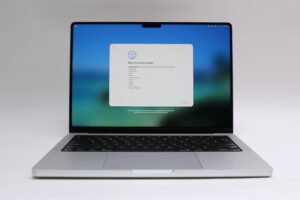 14" 2025, MacBook Pro, MDE54LL/A, Apple M5, 16GB, 1TB SSD, 10C, 100% Battery