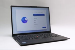14" Lenovo ThinkPad X1 Carbon Gen 11, i7-1355U, 16GB, 256GB SSD, Touchscreen