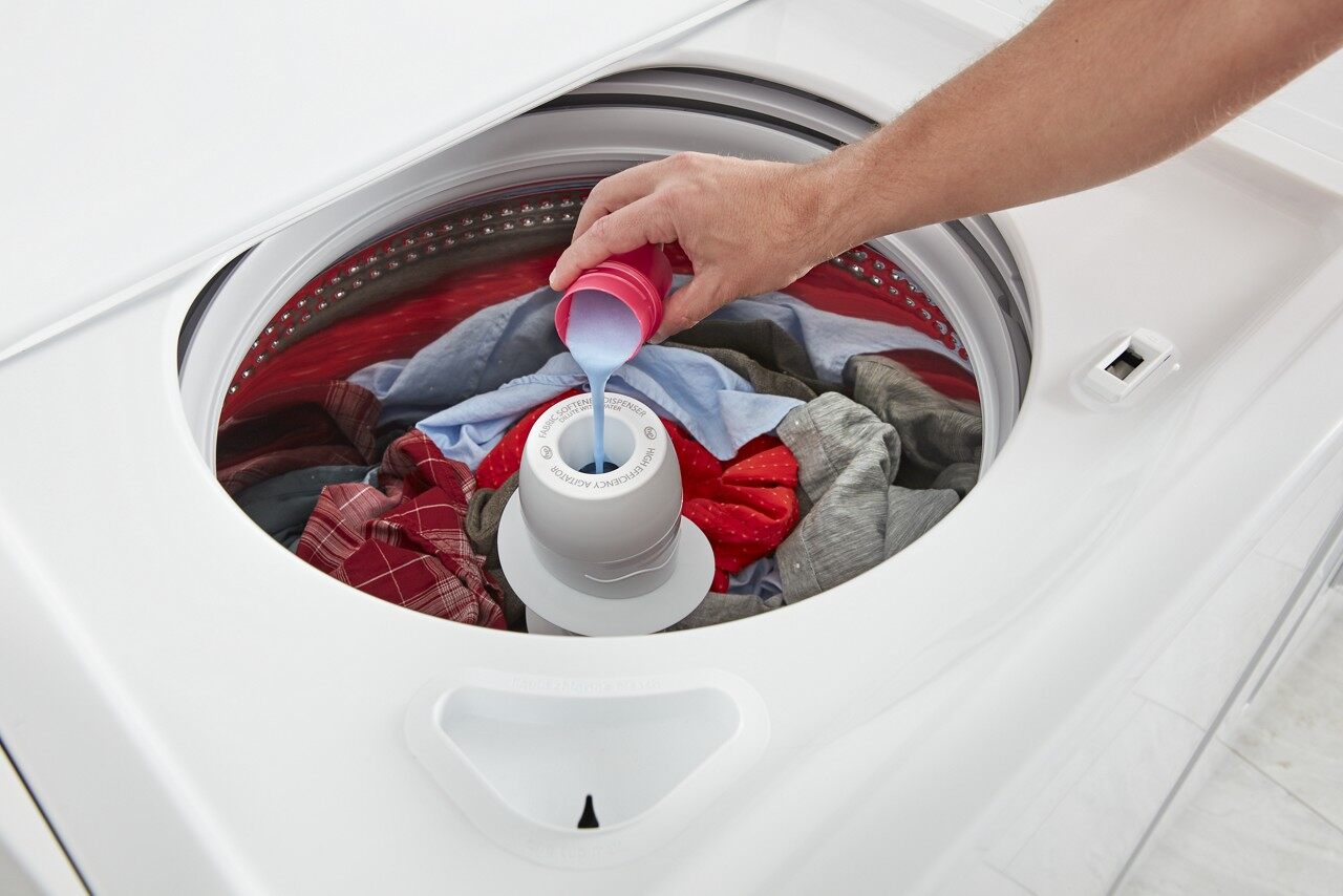 3.8 CuFt Electric Top Load White Washer with High-Efficiency Agitator and Wash System - Image 6