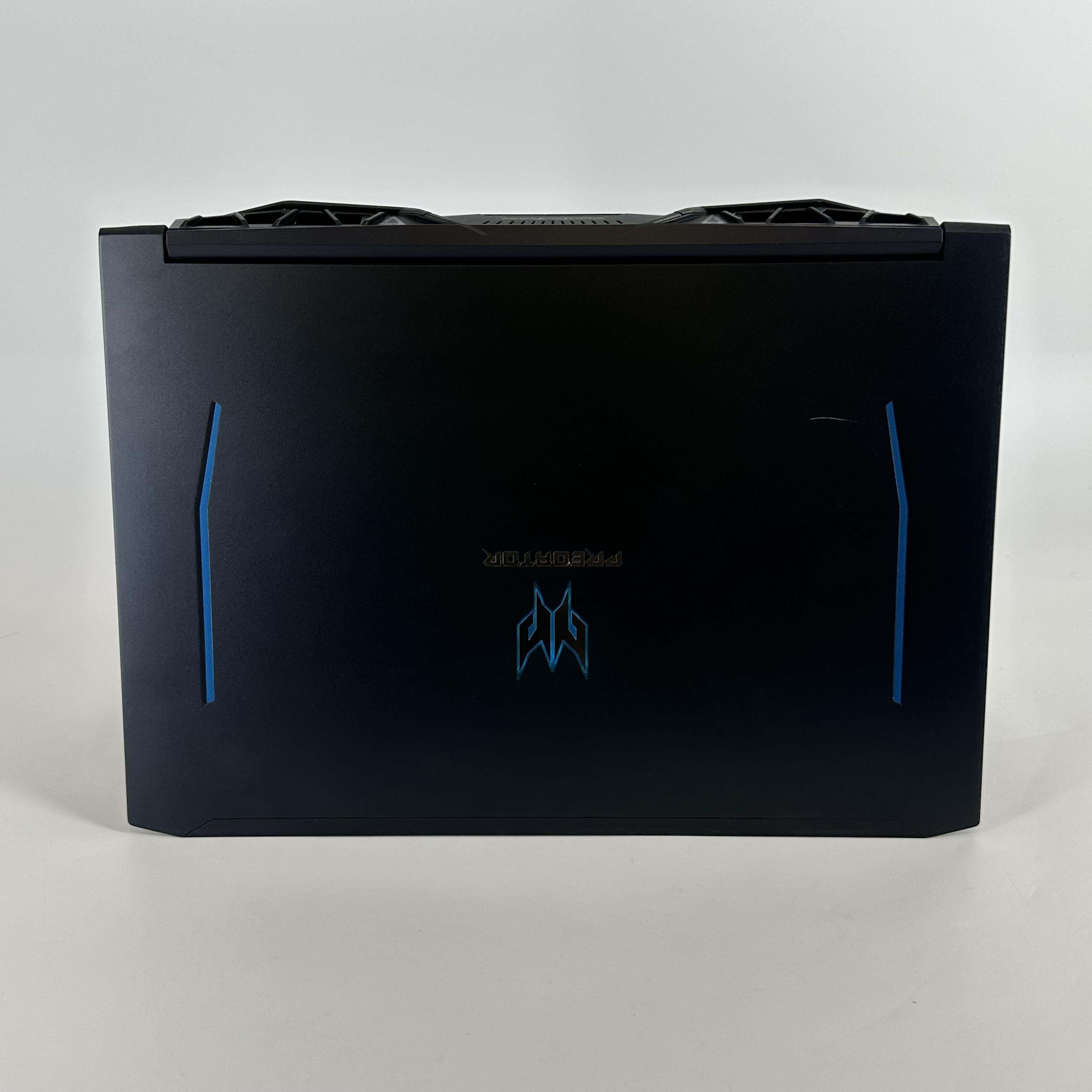 Acer Predator Helios 300 15.6 Blue 2.6 GHz Intel Core i7 9th Gen. 16GB RAM 512GB Solid State Drive NVIDIA GeForce GTX 1660 Ti 6 GB - Image 8