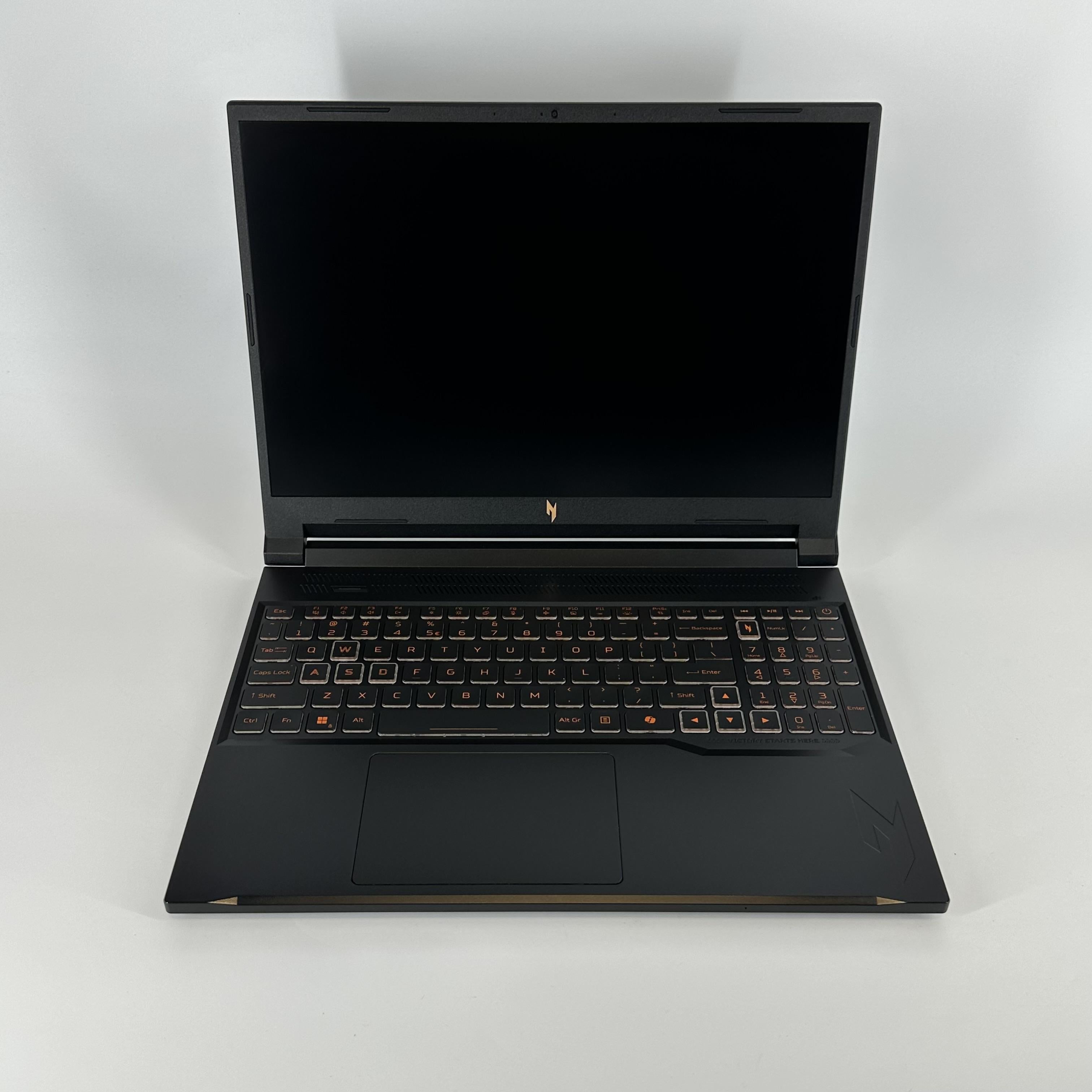 Acer Nitro V 16 Black 4.3 GHz AMD Ryzen 5 240 32GB RAM 512GB Solid State Drive NVIDIA GeForce RTX 5050 8 GB