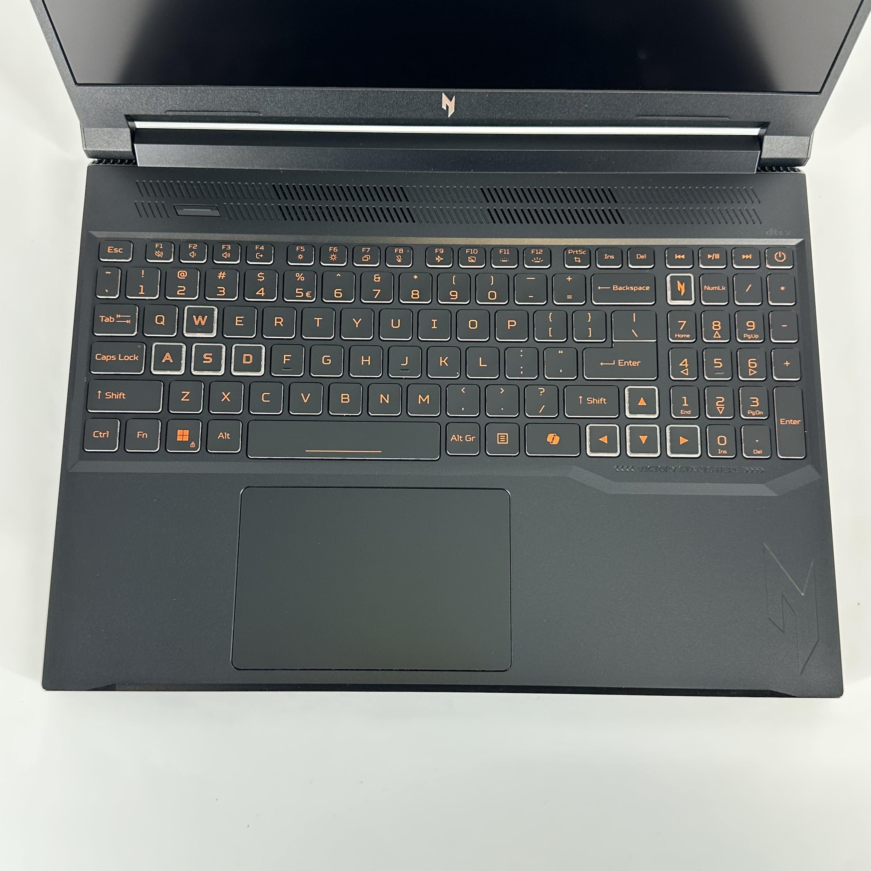 Acer Nitro V 16 Black 4.3 GHz AMD Ryzen 5 240 32GB RAM 512GB Solid State Drive NVIDIA GeForce RTX 5050 8 GB - Image 2