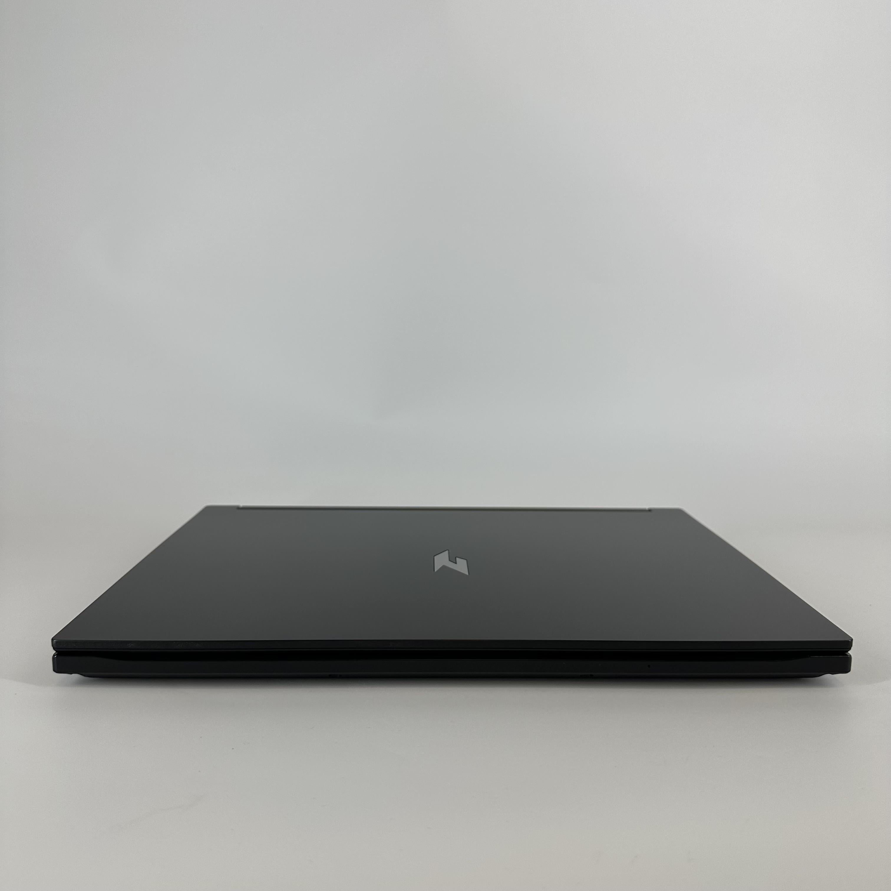 Acer Nitro V 16 Black 4.3 GHz AMD Ryzen 5 240 32GB RAM 512GB Solid State Drive NVIDIA GeForce RTX 5050 8 GB - Image 11