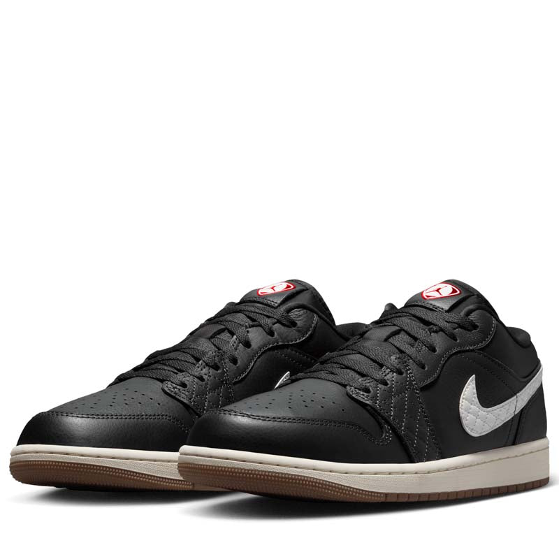 Air Jordan 1 Low SE - Off Noir/Sail - Image 2