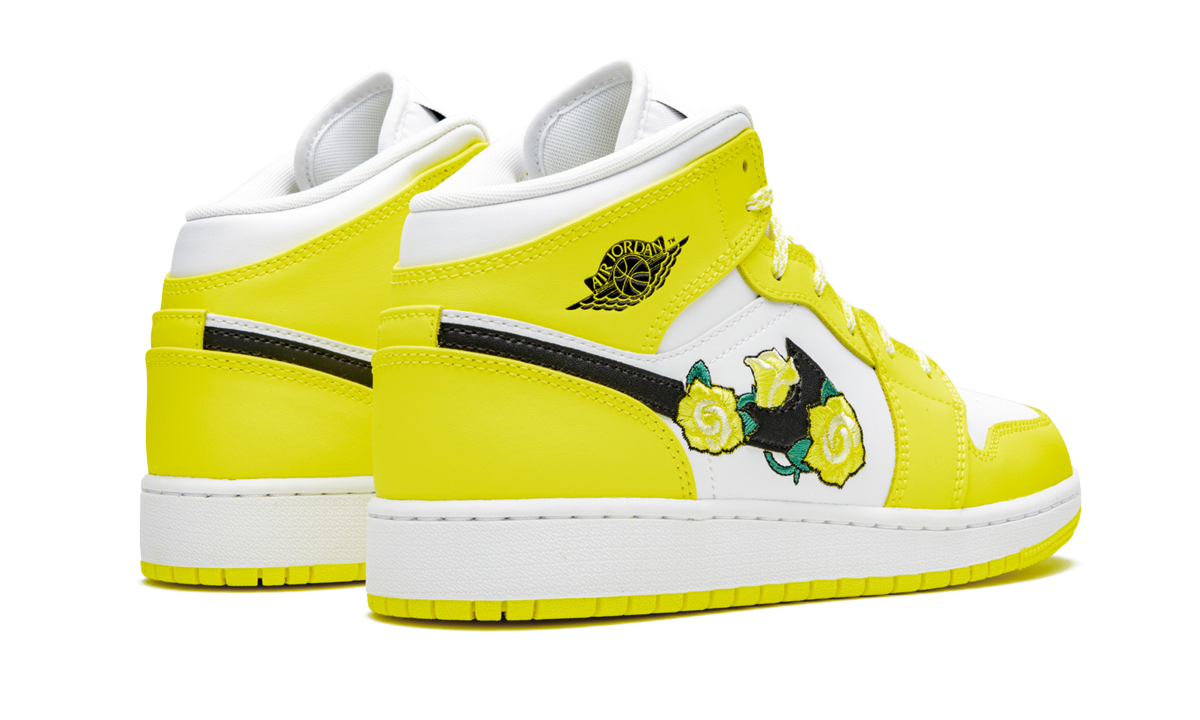 Air Jordan 1 Mid GS "Dynamic Yellow" AV5174 700 - Image 3