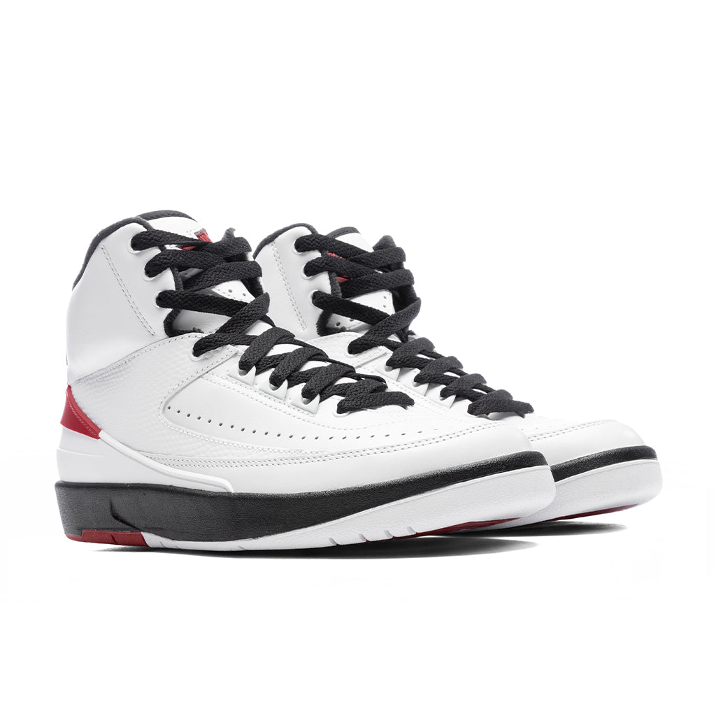 Air Jordan 2 Retro (GS) Chicago - White/Varsity Red/Black - Image 2