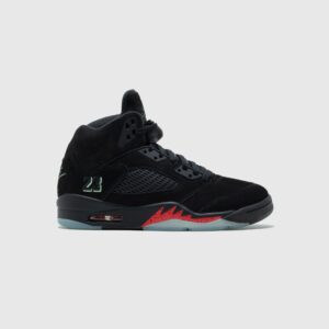 AIR JORDAN 5 RETRO "HALLOWEEN"