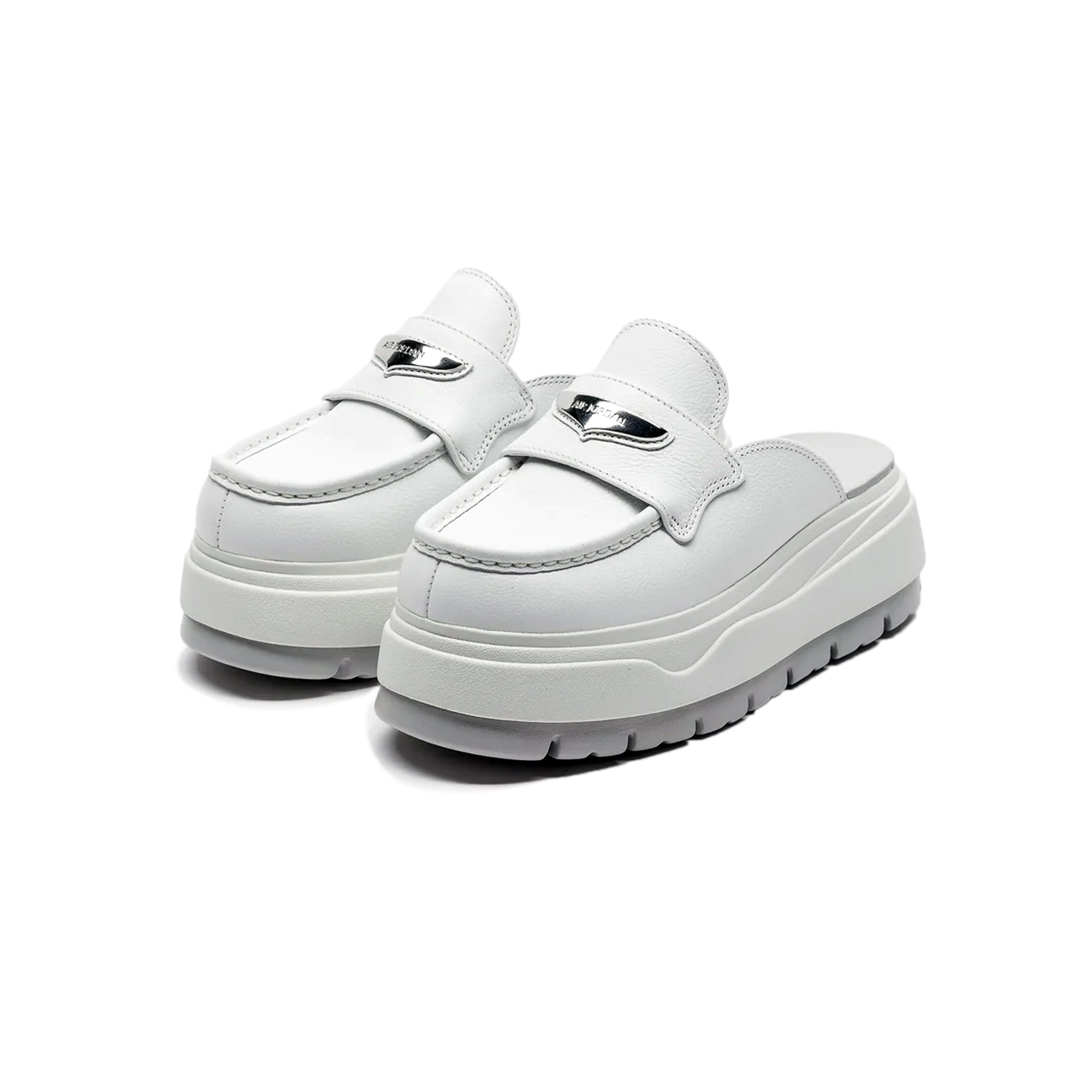 Air Jordan Womens Mule - Image 2