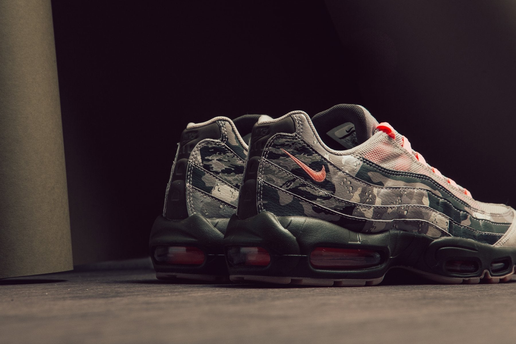 Air Max 95 Essential - Desert Sand/Sunset Tint/Black - Image 7